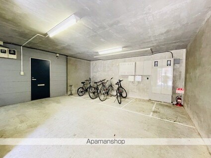 パレロワイヤル弦巻[1R/20.5m2]の外観4