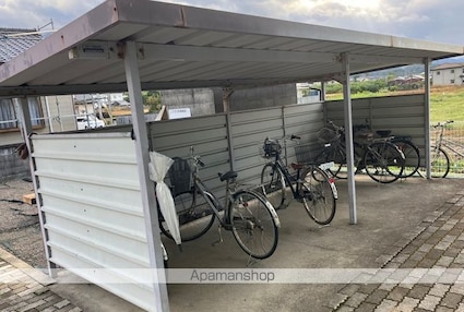 メゾン・ド・エトワール[3LDK/68.8m2]の共用部