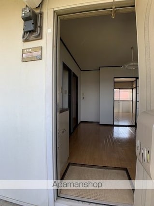 Ｃ－ＦＬＡＴ　Ｂ[3DK/46.2m2]の玄関