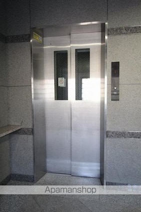 香川県高松市今里町１丁目[3LDK/74.56m2]の共用部3