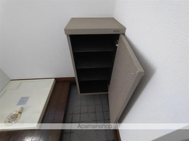 スワンクレストIIの内装写真