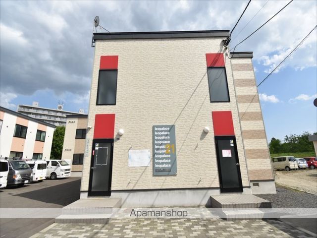 レオパレスグリンパークの外観写真