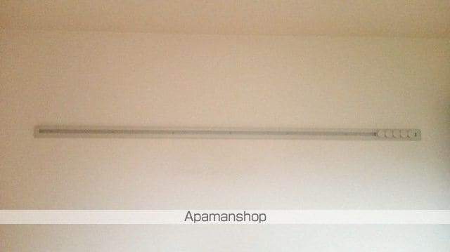 ロイヤルクレッセント西登戸参番館の内装写真