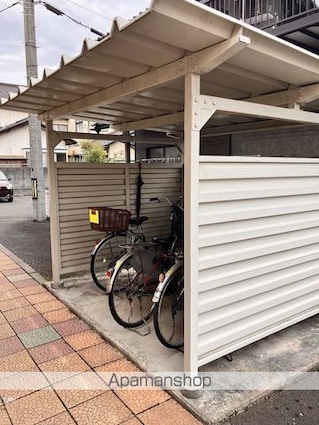 リバーフィールドＢ棟[2DK/39.7m2]の共用部1