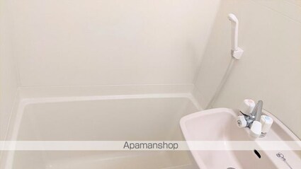 レオパレスレオーノ古府中[1K/23.18m2]のバス
