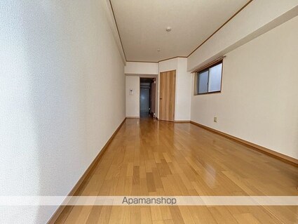 ウイング宝町フォース[1K/27.66m2]のリビング・居間