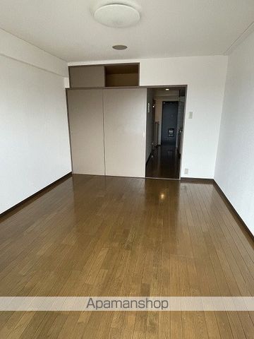 センチュリー材菊の内装写真