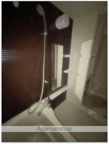 ラドゥセール谷町の内装写真