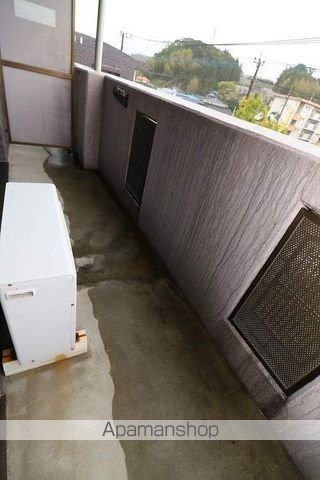 マリンアベニュー新生の内装写真