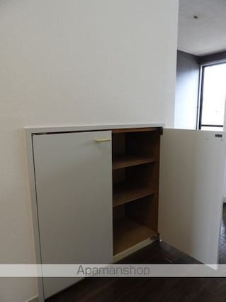 プレジール小野　Ａ棟[1LDK/41.89m2]の玄関