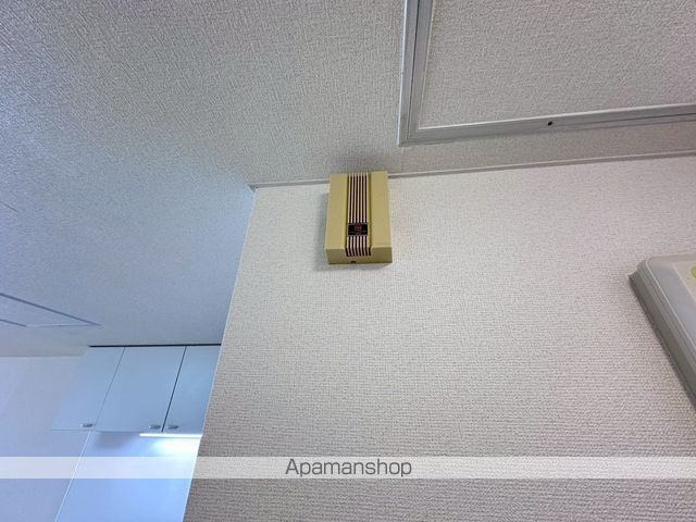 高野パーキングハイツの内装写真