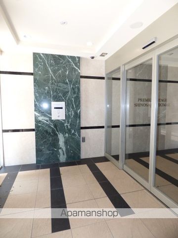 PREMIUM STAGE 新大阪駅前の玄関写真