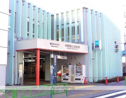 シェル中野弥生町[1K/27.2m2]の周辺1