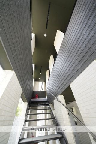 CHERIIIの内装写真