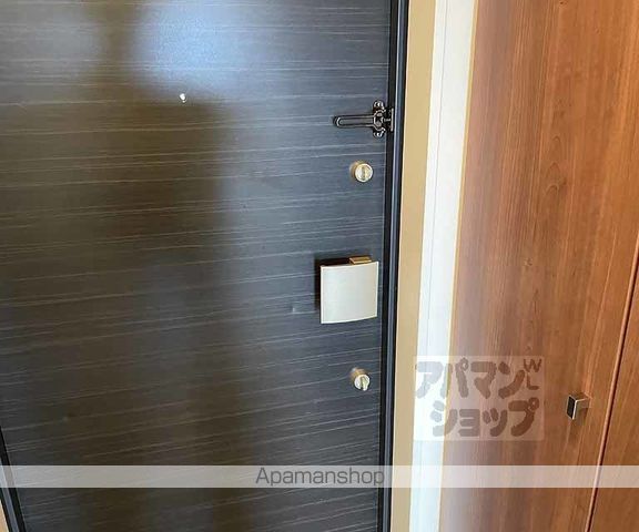 京都桂川つむぎの街ブライトスクエアの玄関写真