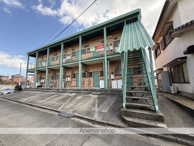 コーポヒラキ工学部 A棟の玄関写真