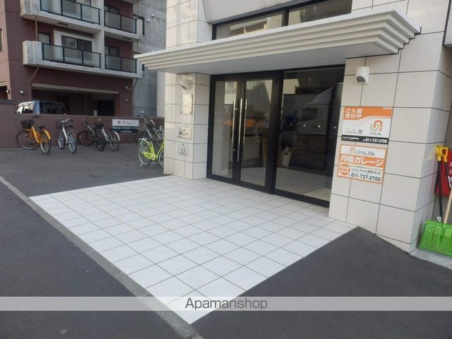 ルラシオン札幌駅前の玄関写真