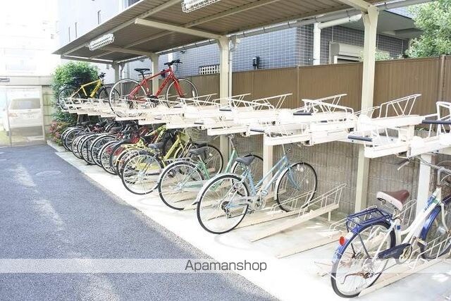 プラウドフラット仙川Ⅱ[1K/24.58m2]の駐車場