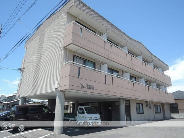 ヴィラ三本木の外観写真