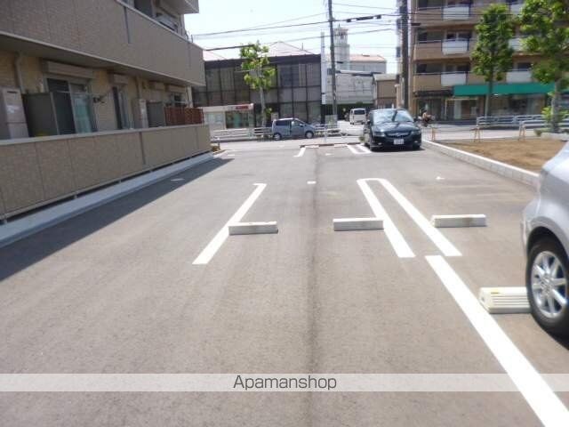 サニーフラット　Ｅ[1LDK/35m2]の駐車場1
