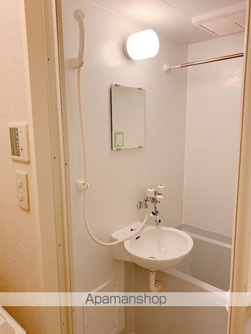 レオパレスZEPHYRの内装写真