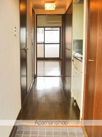 荒江四ツ角ビルの内装写真
