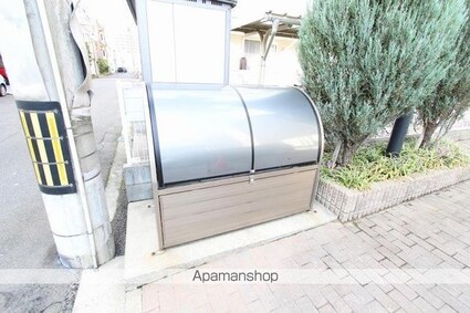 香川県高松市塩上町２丁目[1LDK/40.32m2]の共用部3