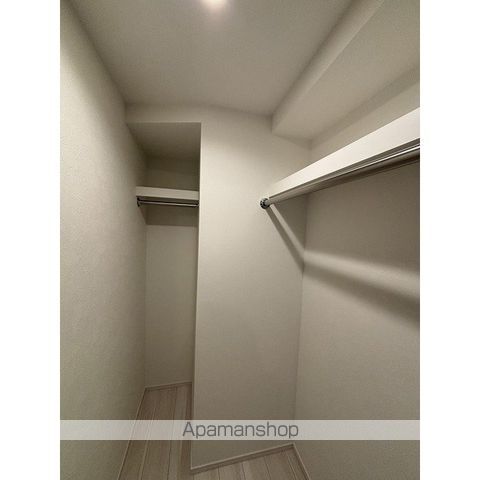 MODIER GINZA EASTの内装写真