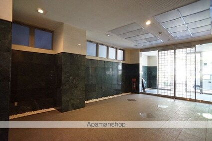 東京都新宿区新宿１丁目[1LDK/37.71m2]の共用部4