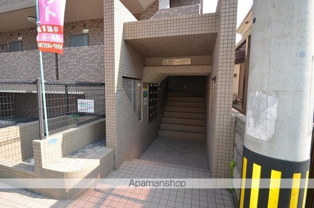 アミューズ鴨池の玄関写真