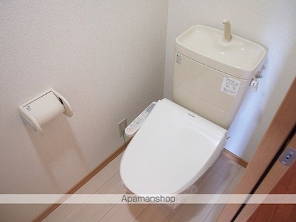 ブランシェ秋桜Ｂ[2LDK/59.62m2]のトイレ