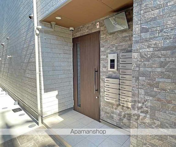 KRM RESIDENCE NAGAOKATENJINの玄関写真