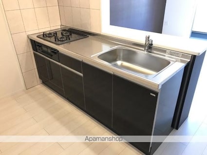 ロイヤル　ソフィア[2LDK/56.78m2]のキッチン1