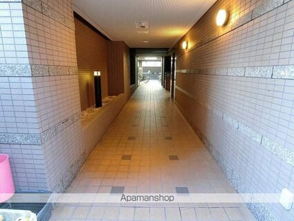 リトル・アージュ[1K/20.7m2]のロビー