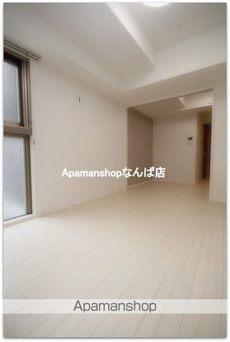 TLRRESIDENCE本町ウエストの内装写真