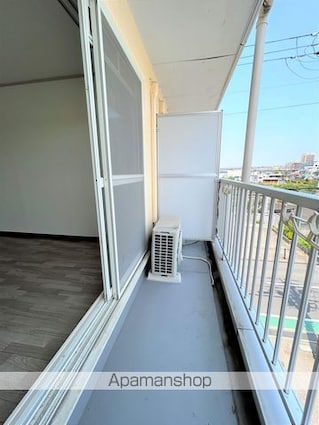 レディースマンション　ハイツ西本[1K/16.5m2]のバルコニー