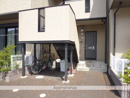 フィルネス[2LDK/50.08m2]のエントランス2