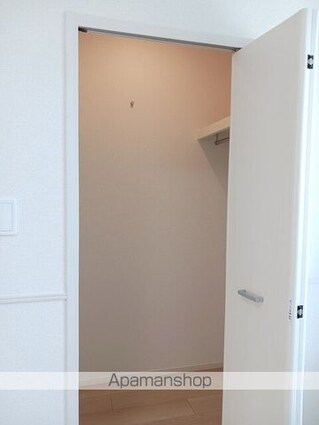 シャルマン　ワン[1LDK/47.74m2]の収納