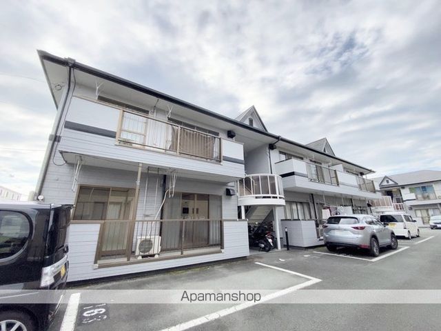 シャルマン野口 A棟の玄関写真