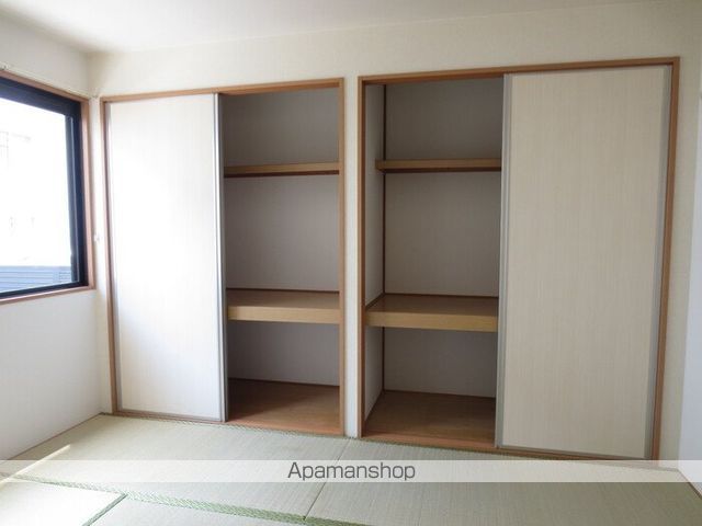 フォレストイン小路の内装写真