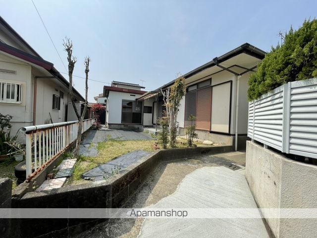 土屋貸家の外観写真