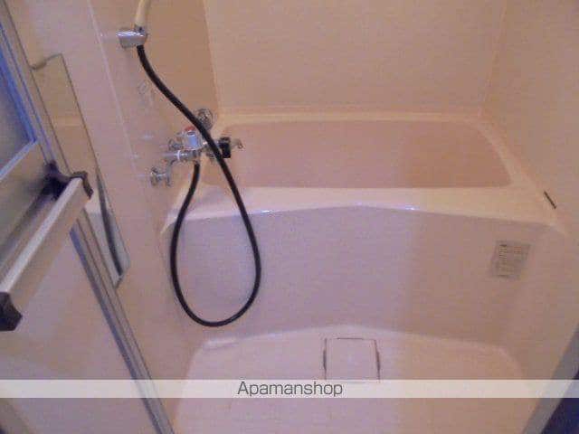 元町アパートメントの内装写真