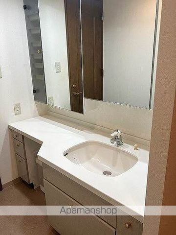 フロントシティ琴似D棟の内装写真