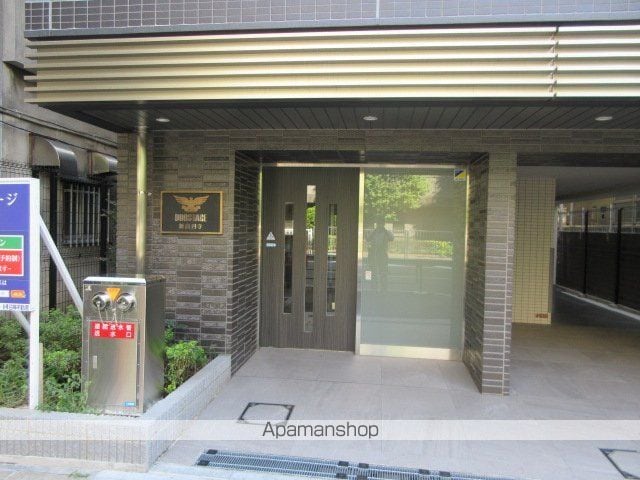 デュオステージ新高円寺の玄関写真