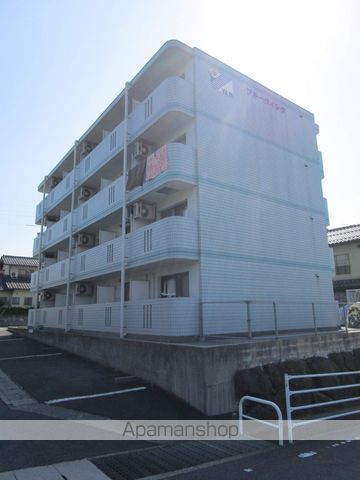 ブルーウイングの外観写真