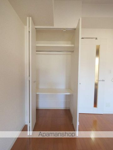 プレサンス泉セントマークの内装写真