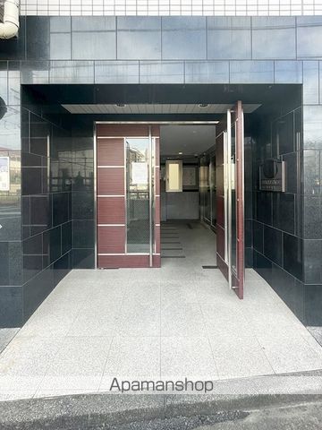 メインステージ野方駅前の玄関写真