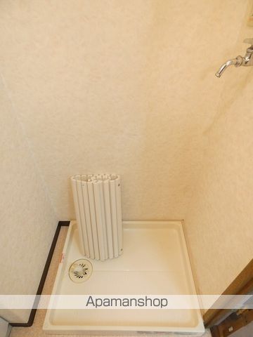 GRANDIRの内装写真