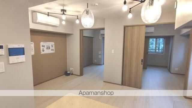 クレヴィアリグゼ西巣鴨の内装写真