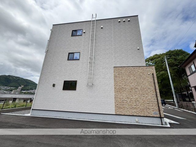 シャンス トロワの外観写真